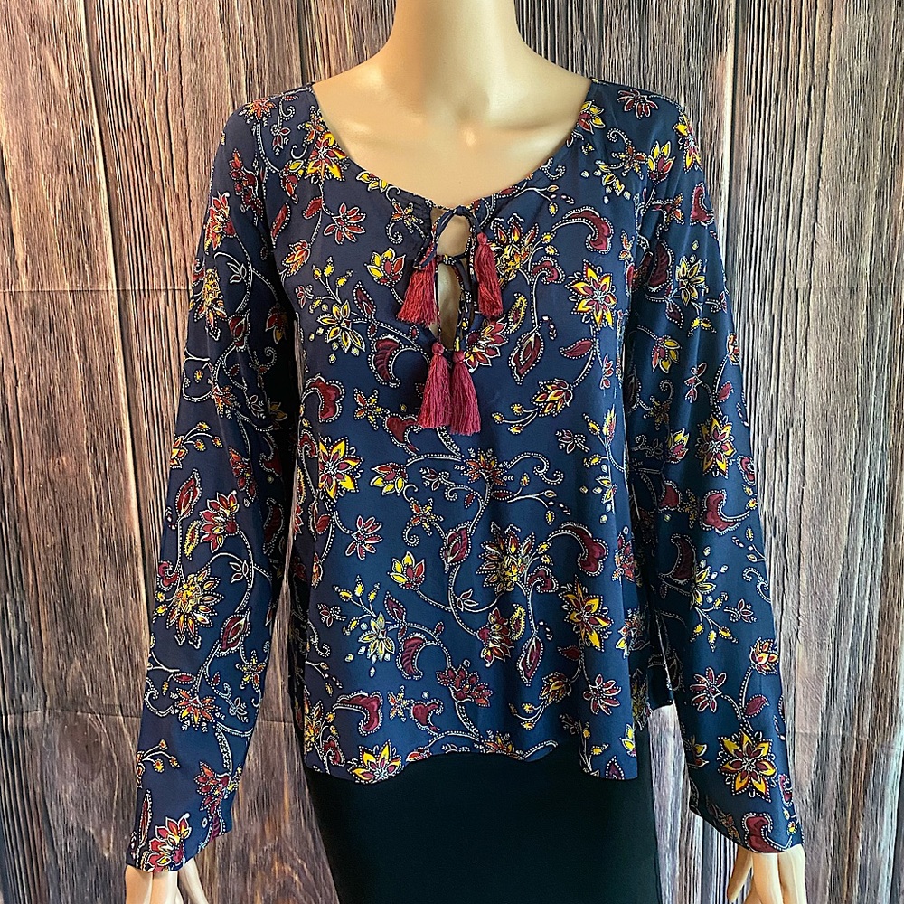 Hollister size small navy blue pink & yellow paisley pattern tassel boho